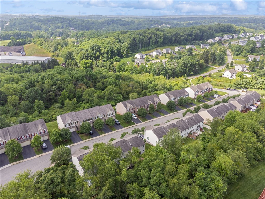 131 Bellefield Ct