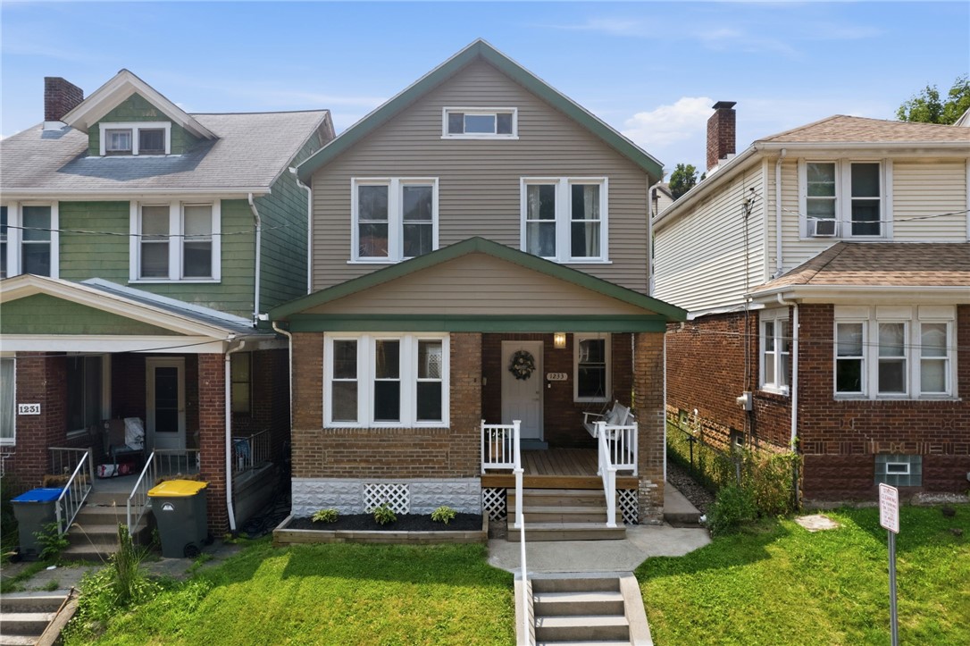 1233 Arkansas Ave