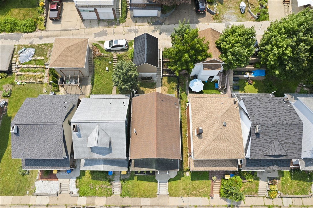 1233 Arkansas Ave