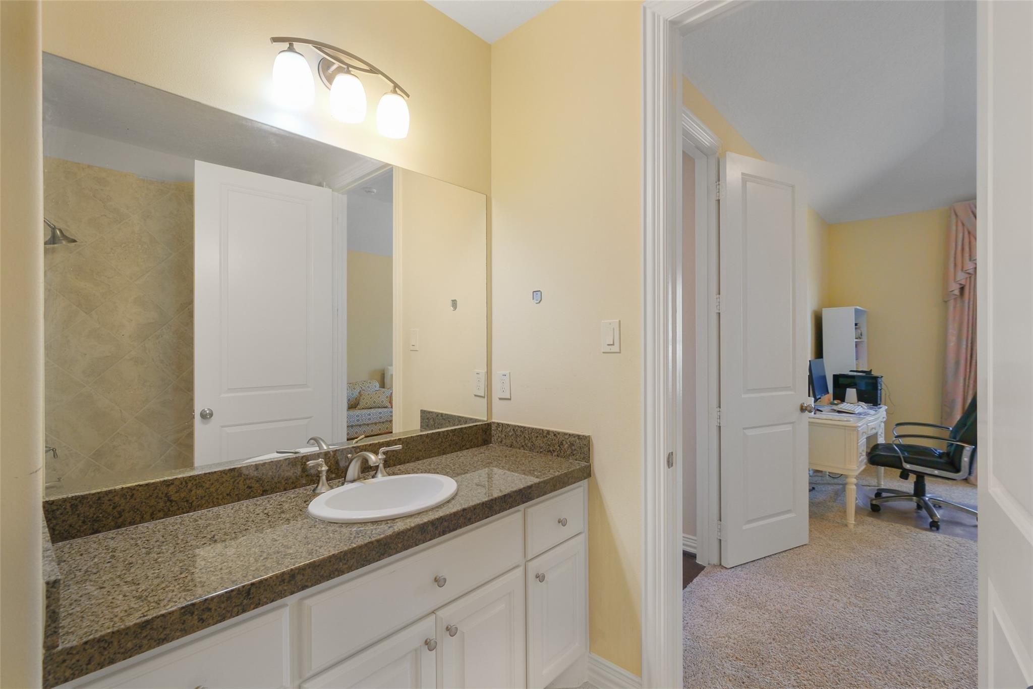 2123 Camden Creek Lane
