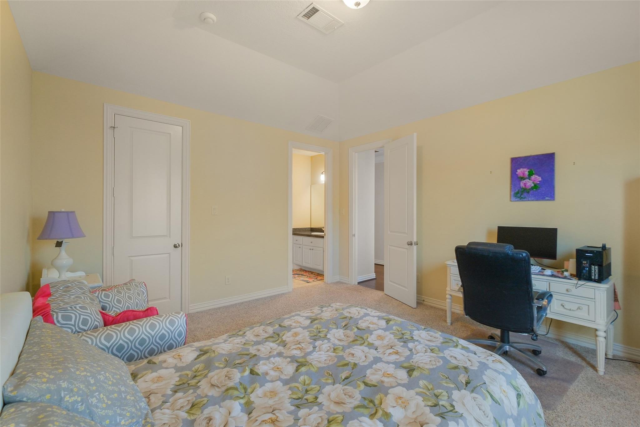 2123 Camden Creek Lane