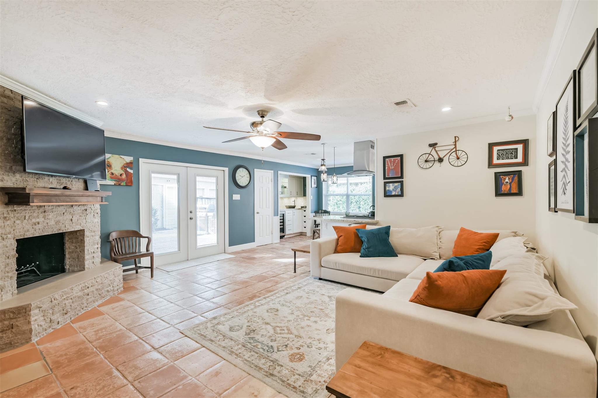 12407 Wedgehill Lane
