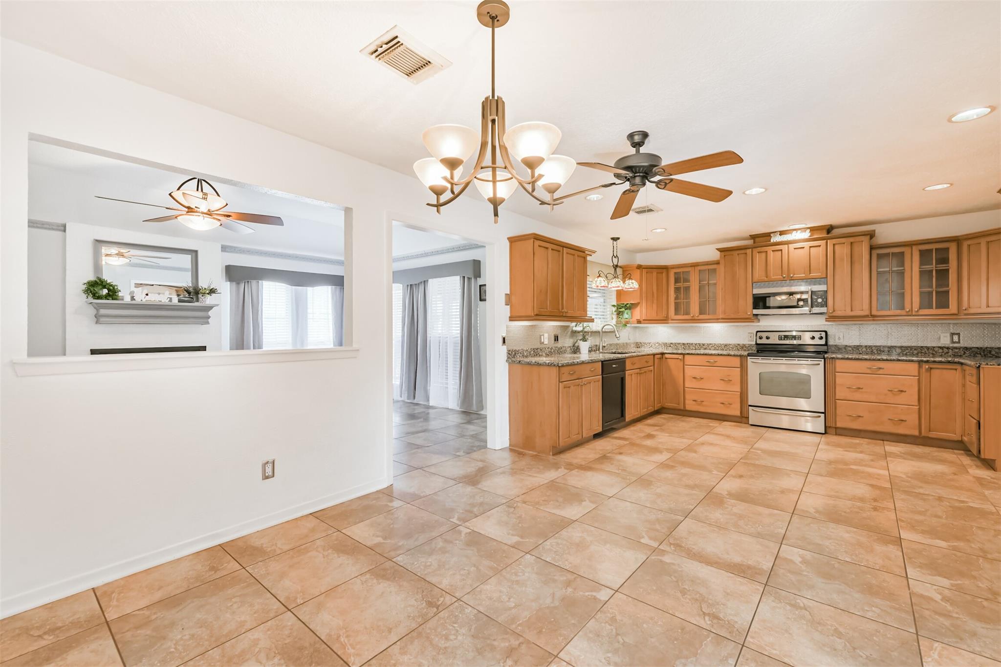 702 Tudor Court