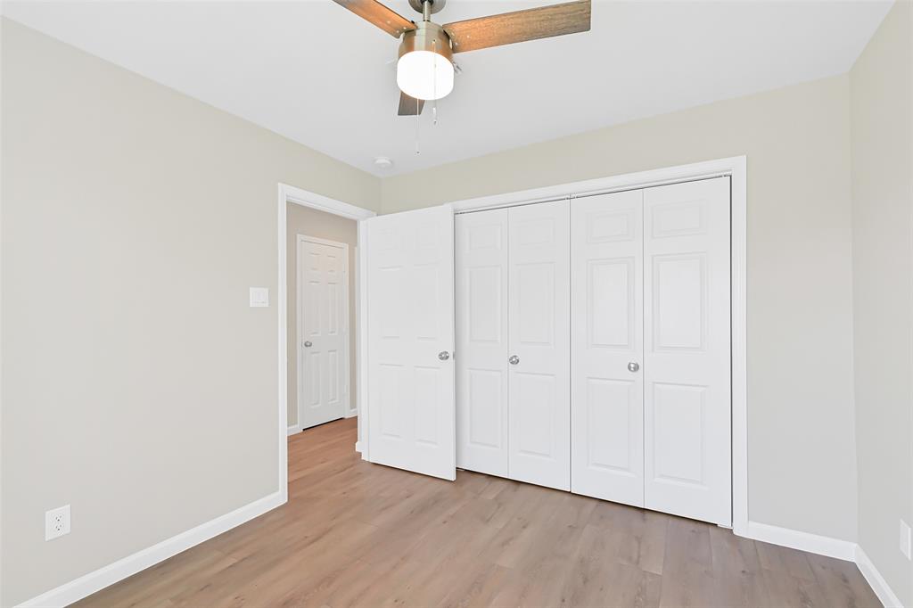 6334 Cambridge Glen Lane