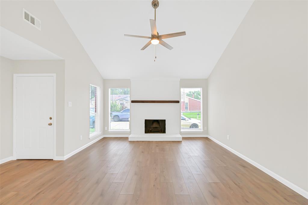 6334 Cambridge Glen Lane