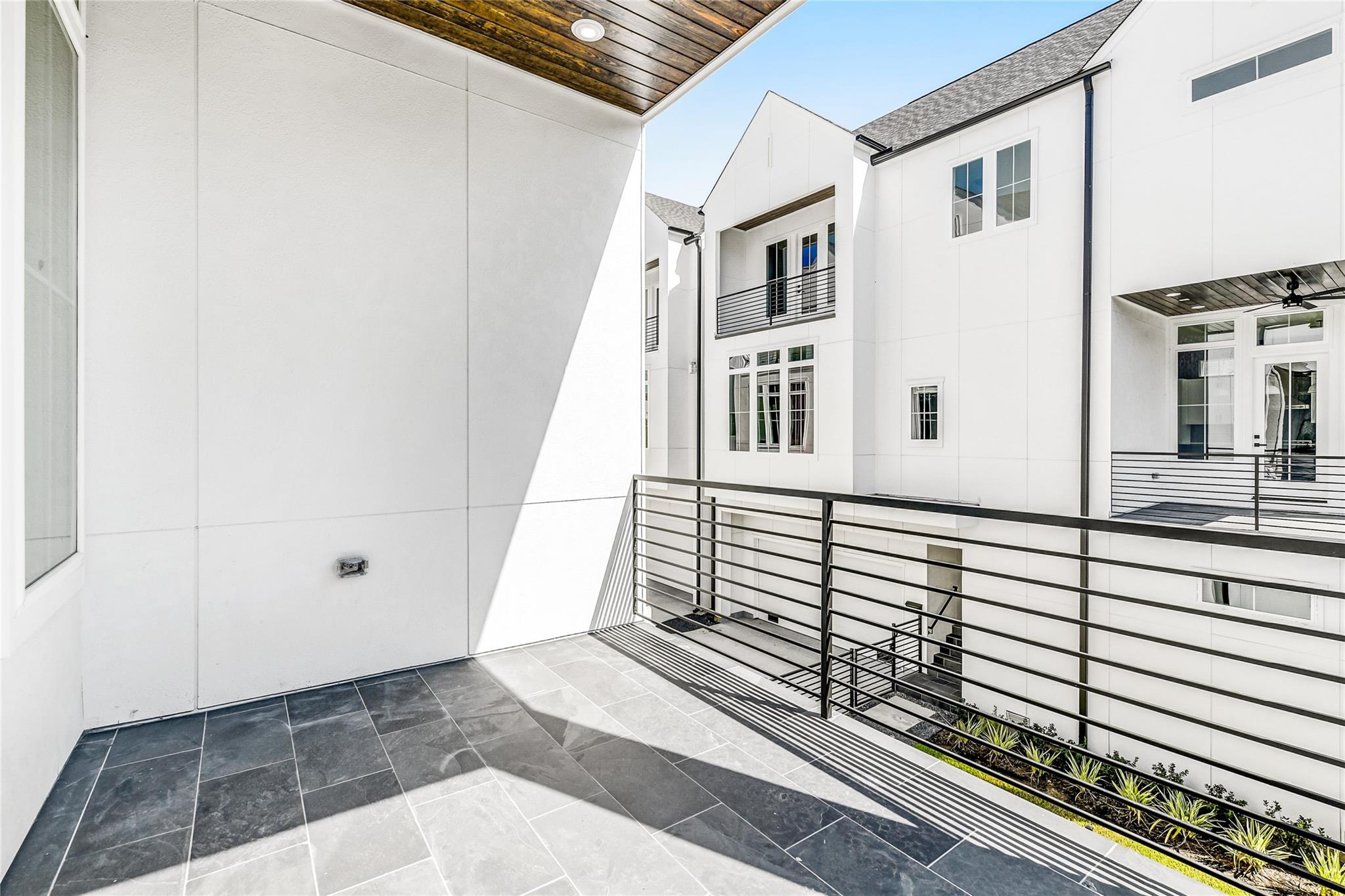 1909 Lauderdale Street, Houston