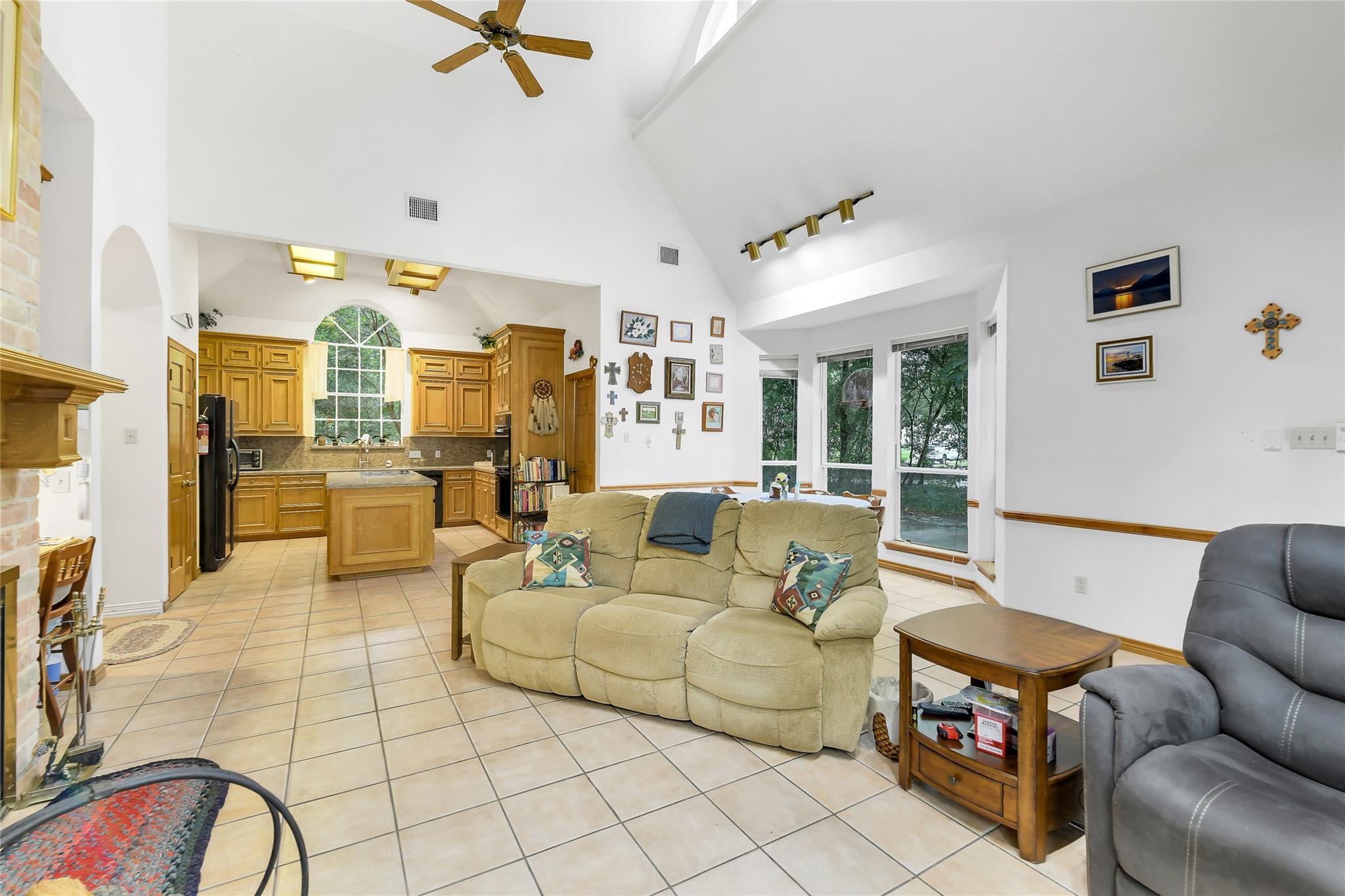 23 Golden Sunset Circle