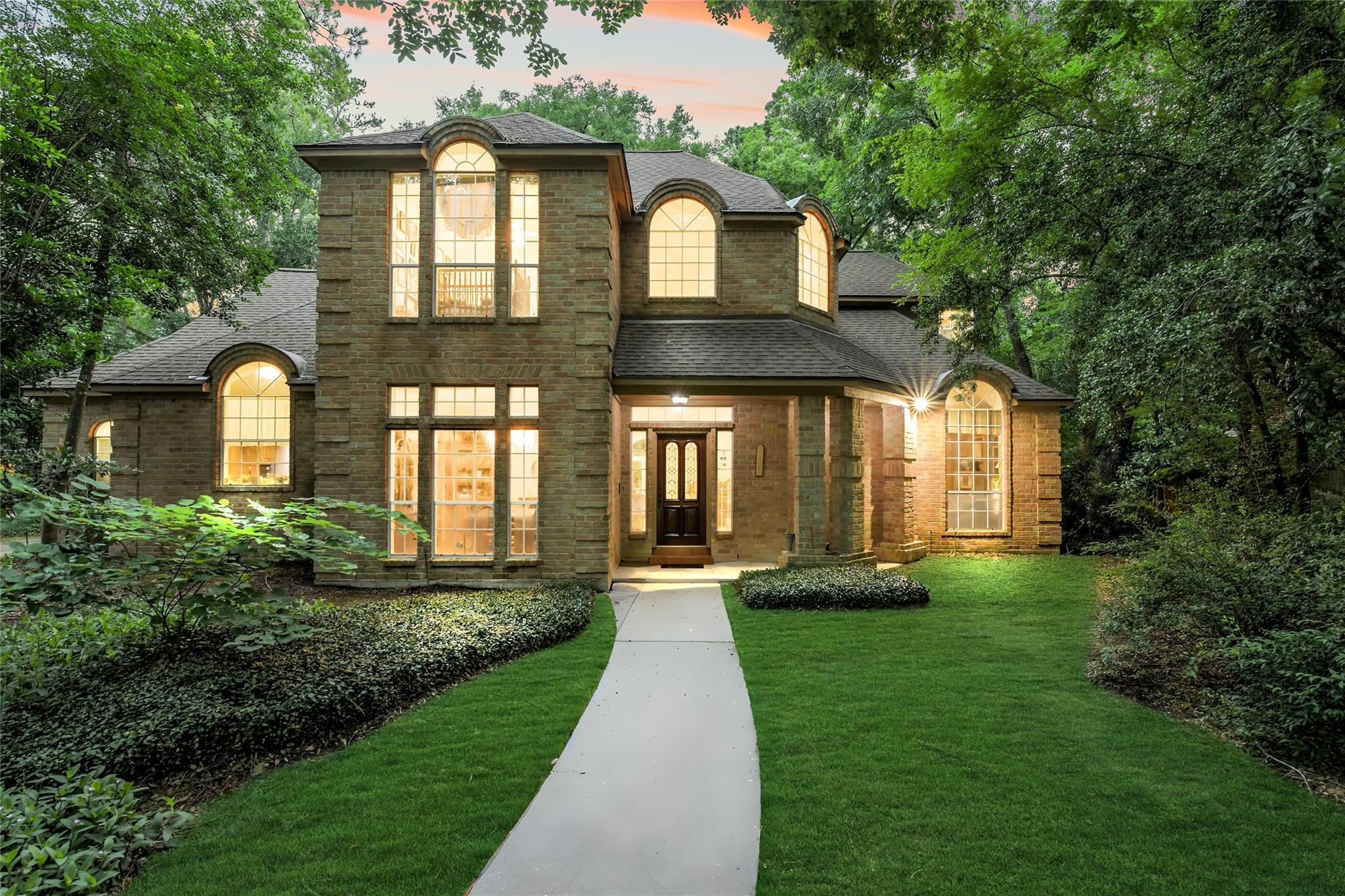 23 Golden Sunset Circle