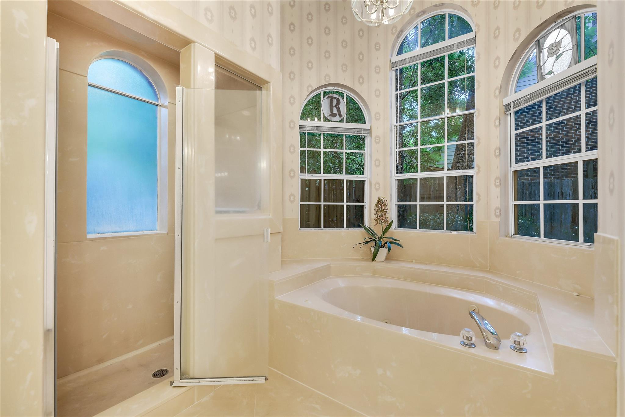 23 Golden Sunset Circle