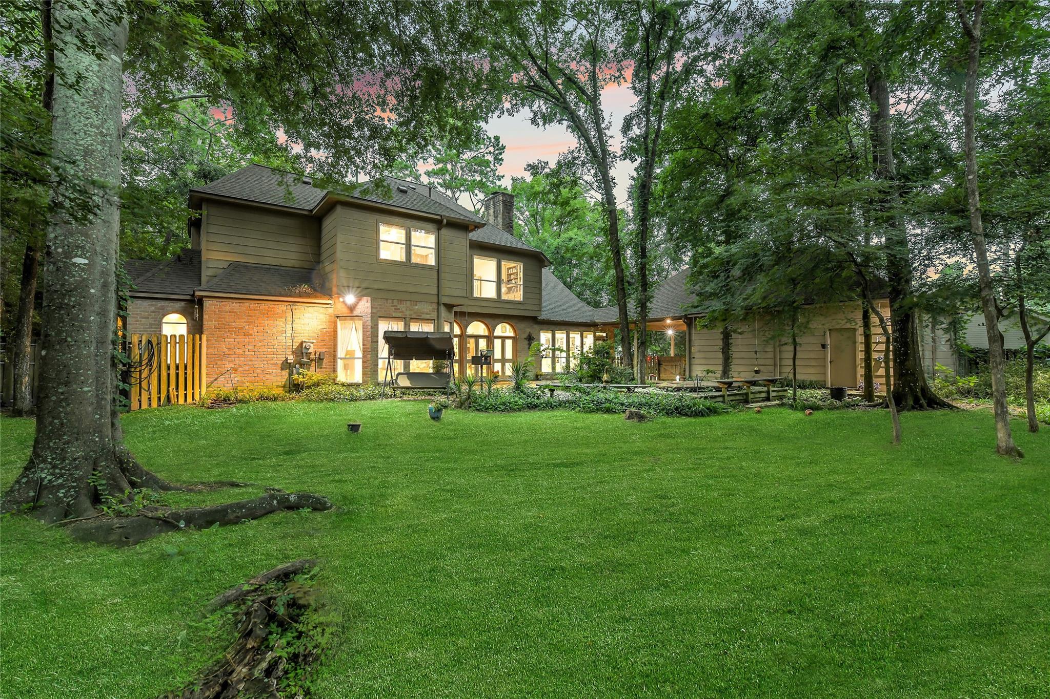 23 Golden Sunset Circle
