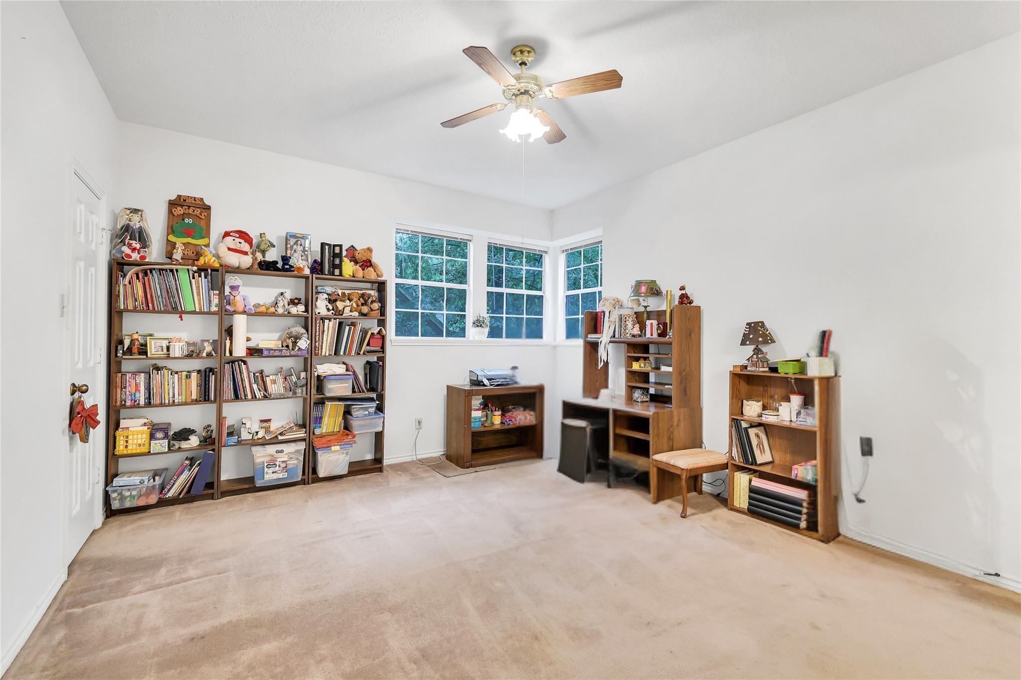 23 Golden Sunset Circle