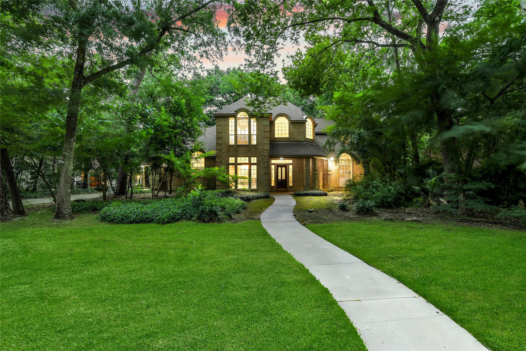 23 Golden Sunset Circle