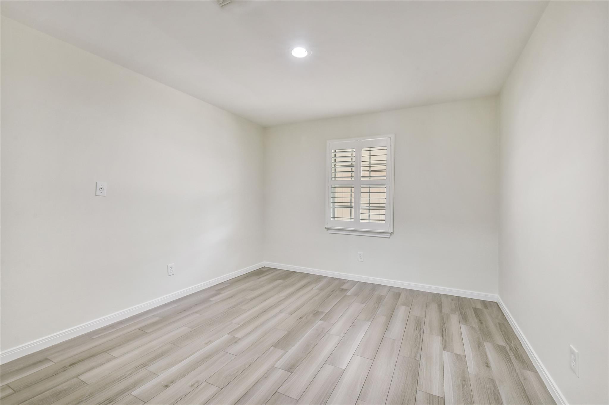 7522 Deep Forest Drive