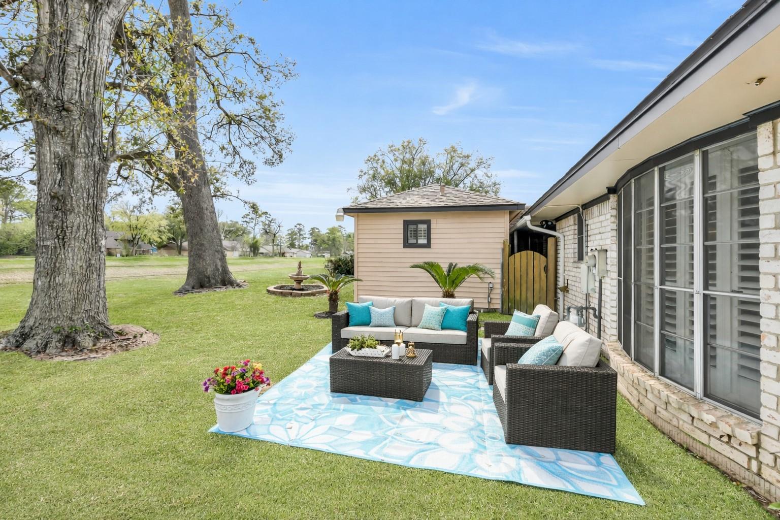 7522 Deep Forest Drive