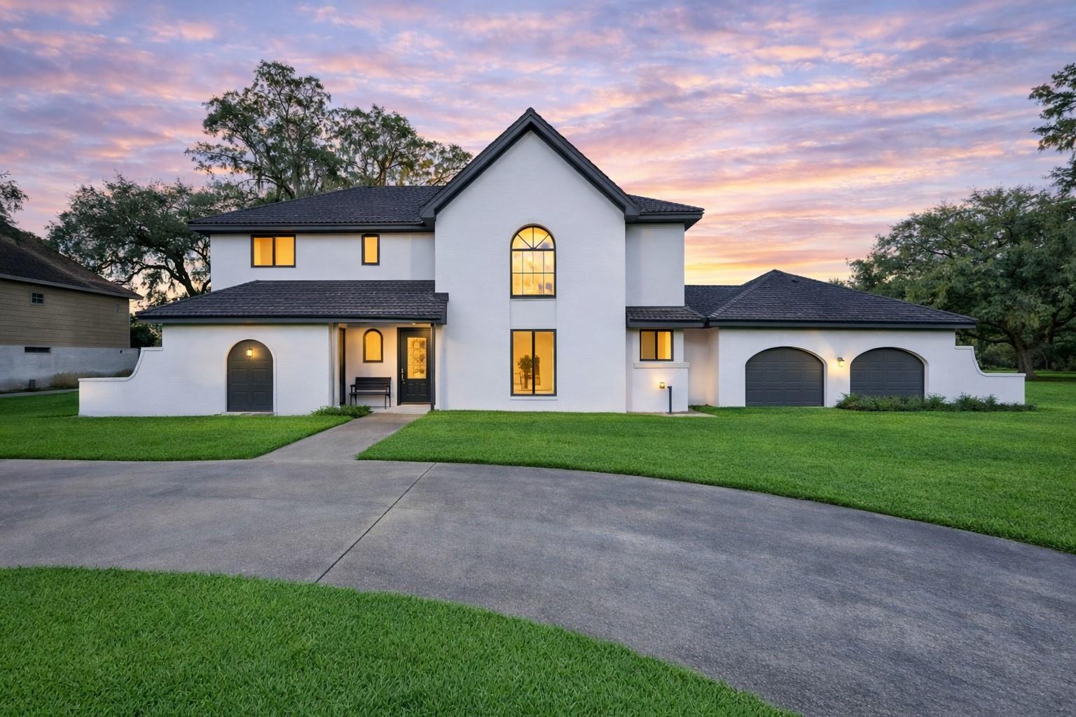 2253 River Valley Drive