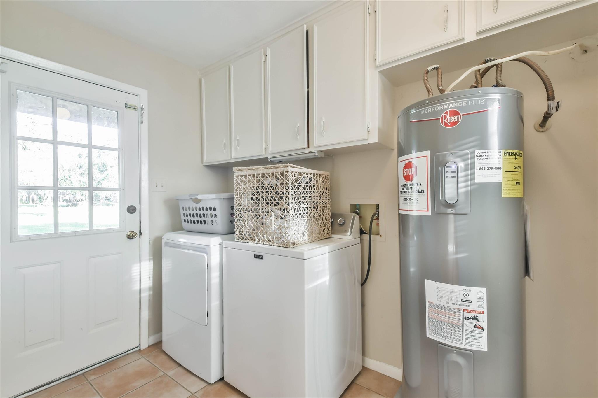 2253 River Valley Drive