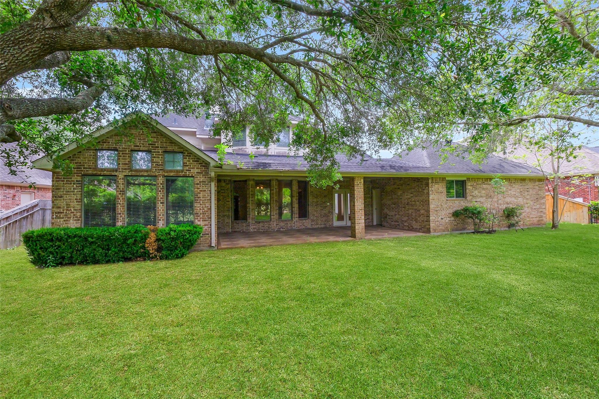 8915 Stones Throw Lane