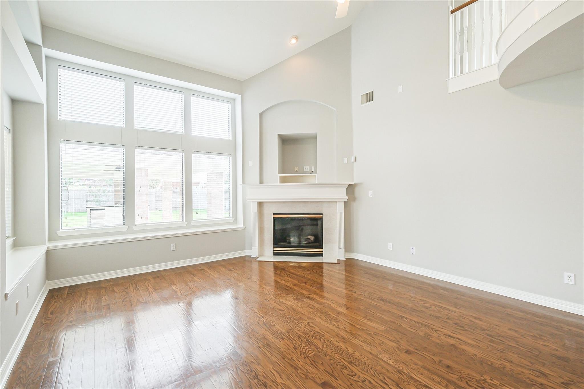 12207 Salmon Creek