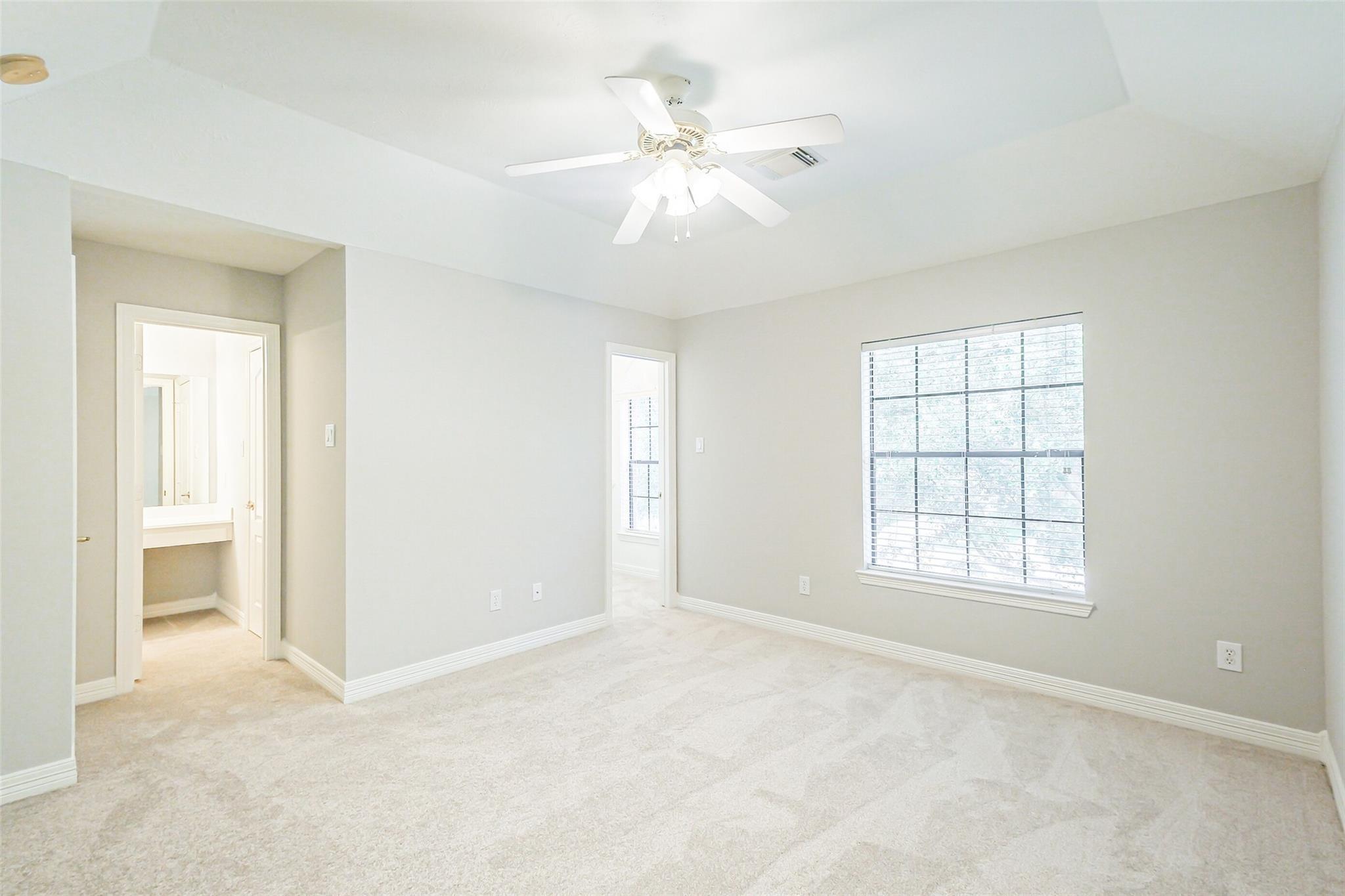 12207 Salmon Creek