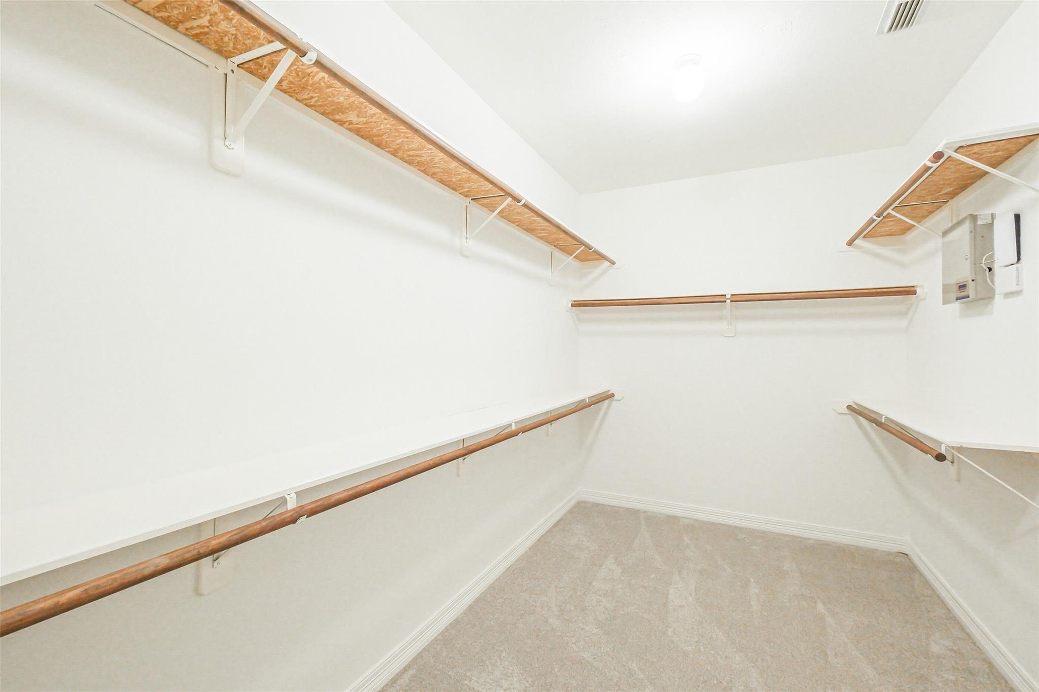 12207 Salmon Creek