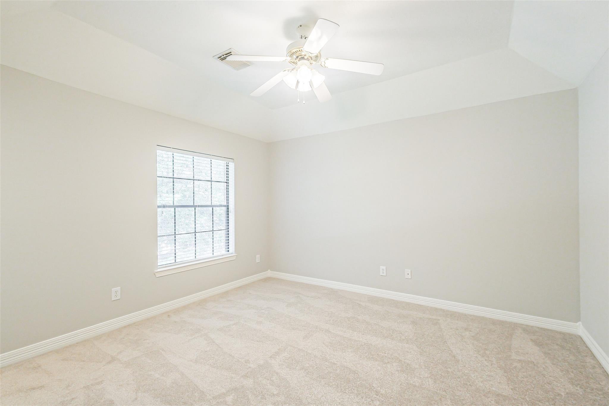 12207 Salmon Creek