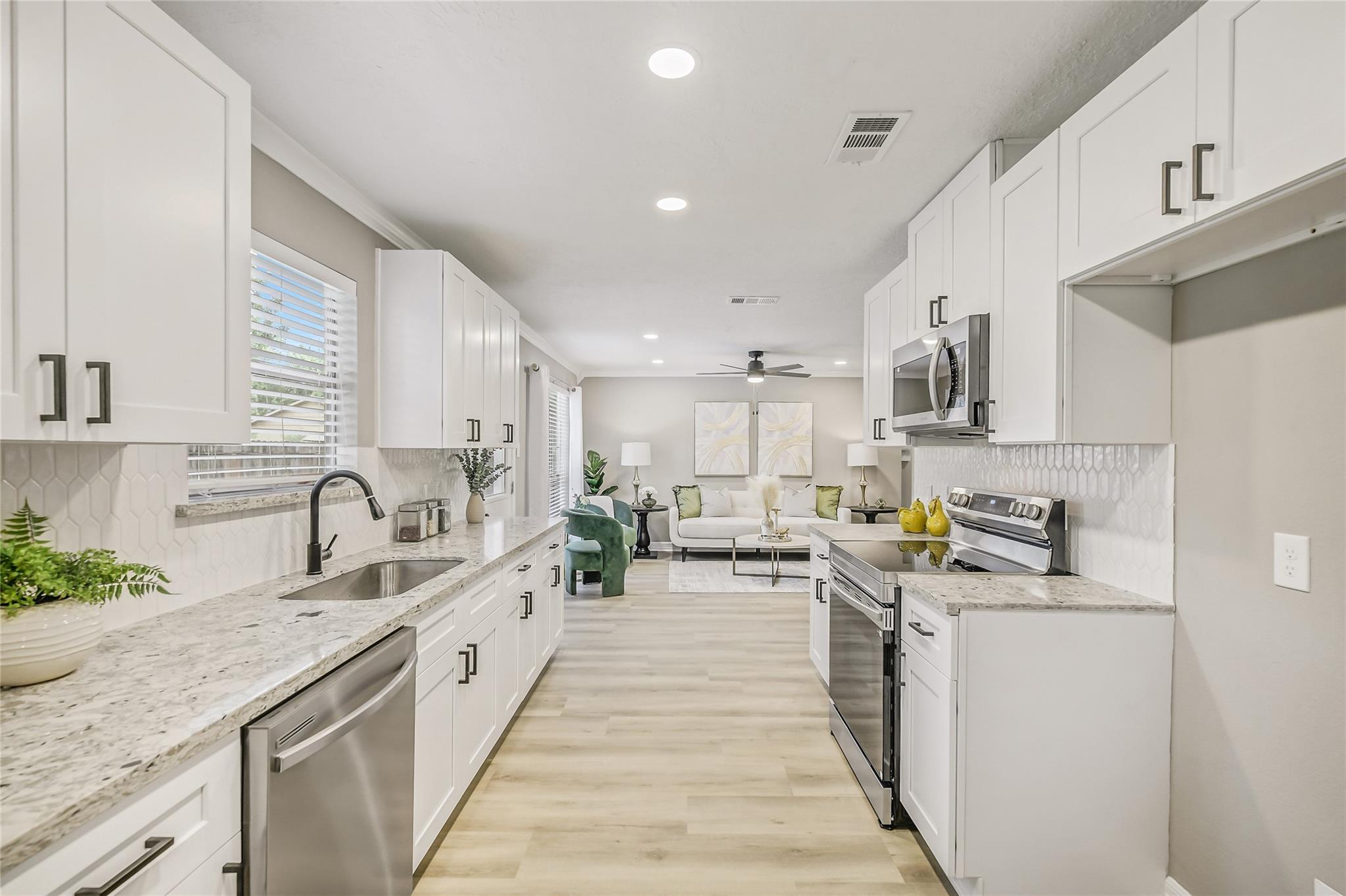 8333 Lanham Lane