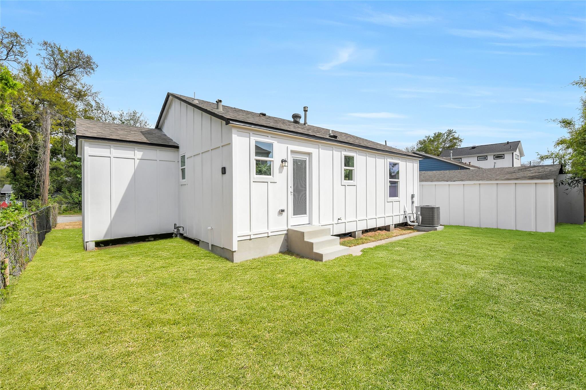 110 Harris Court