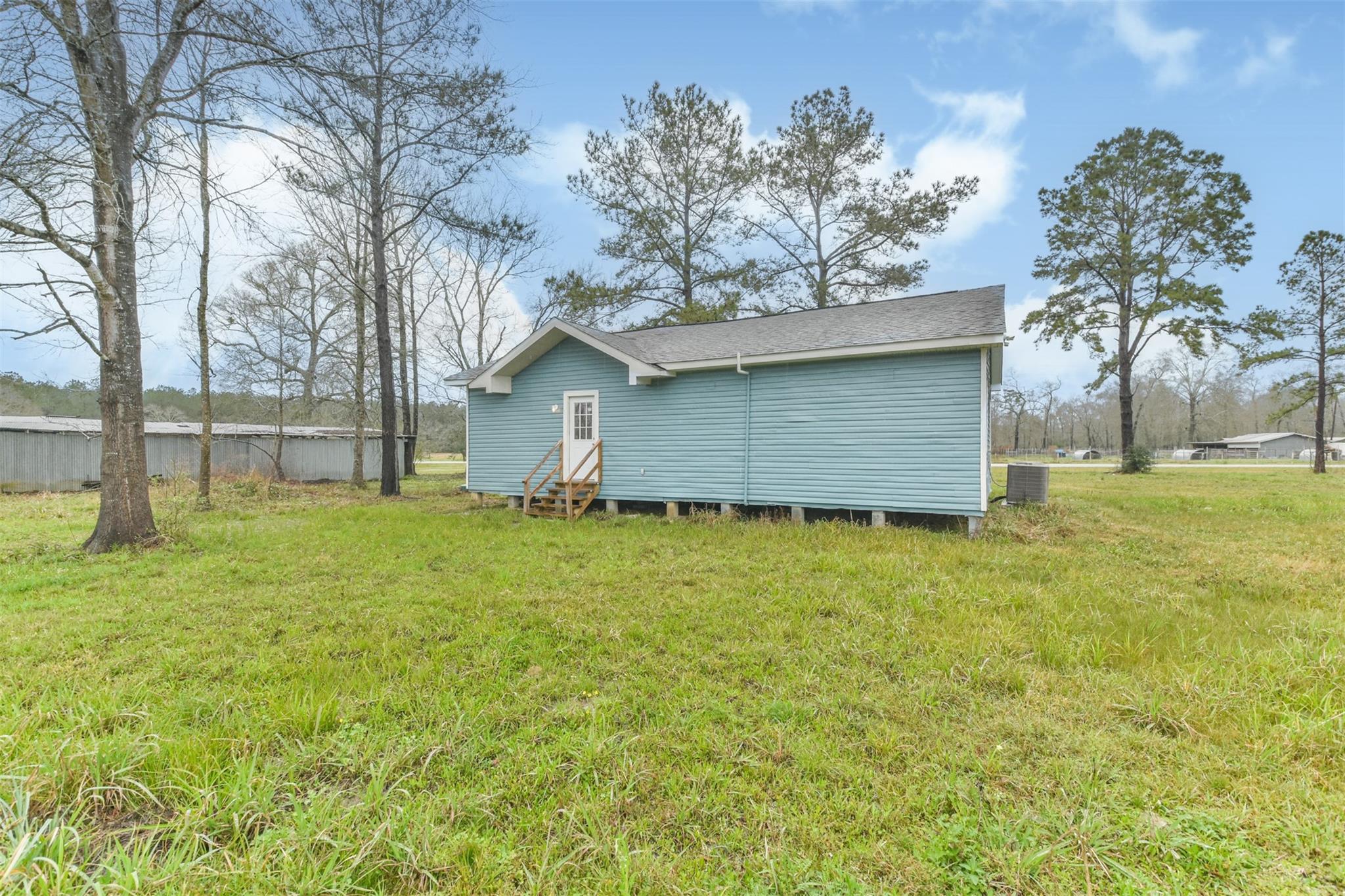 440 County Road 2048