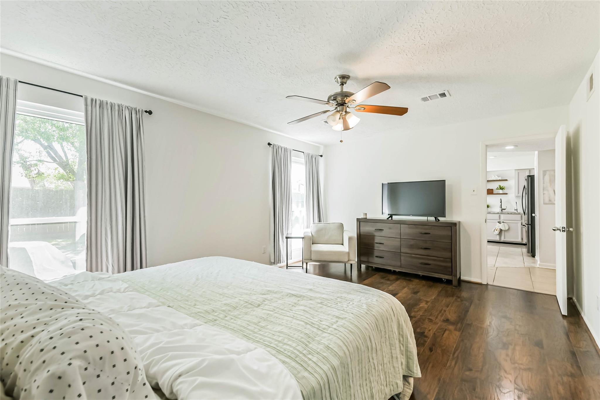 19323 Hollowlog Drive