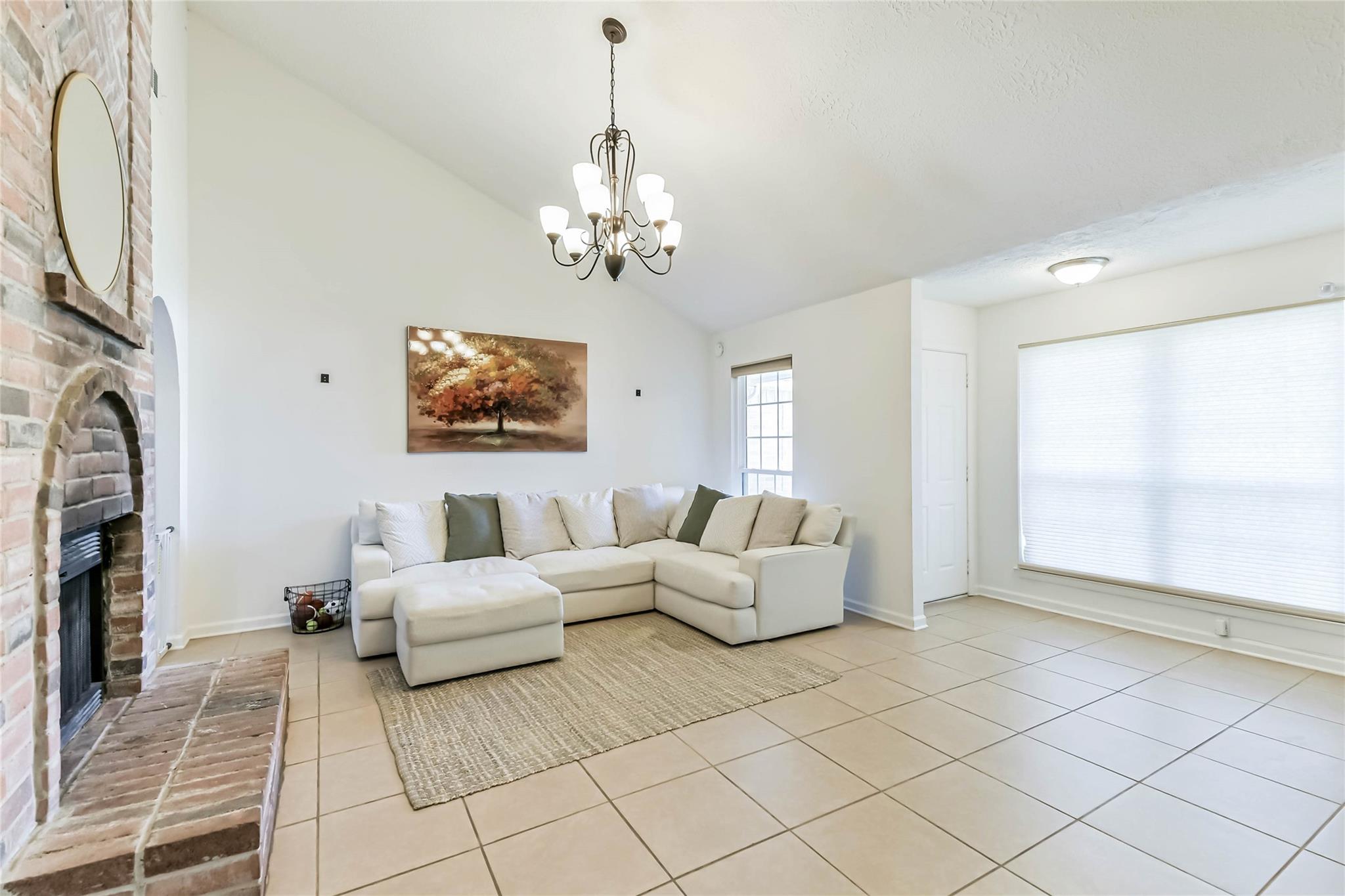 19323 Hollowlog Drive