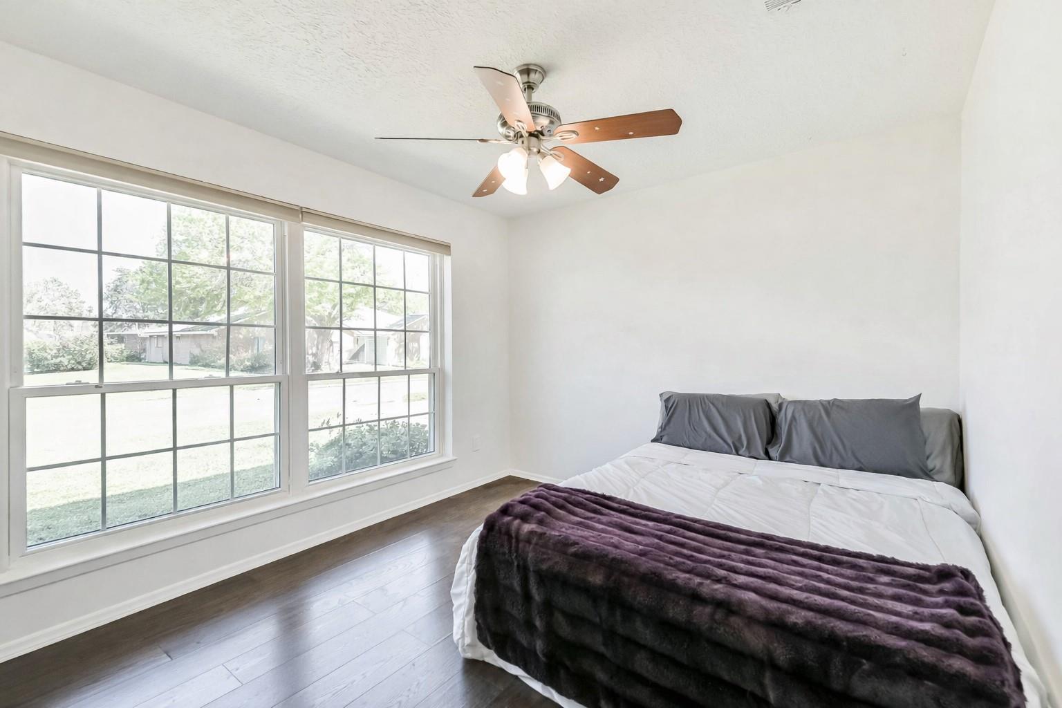 19323 Hollowlog Drive