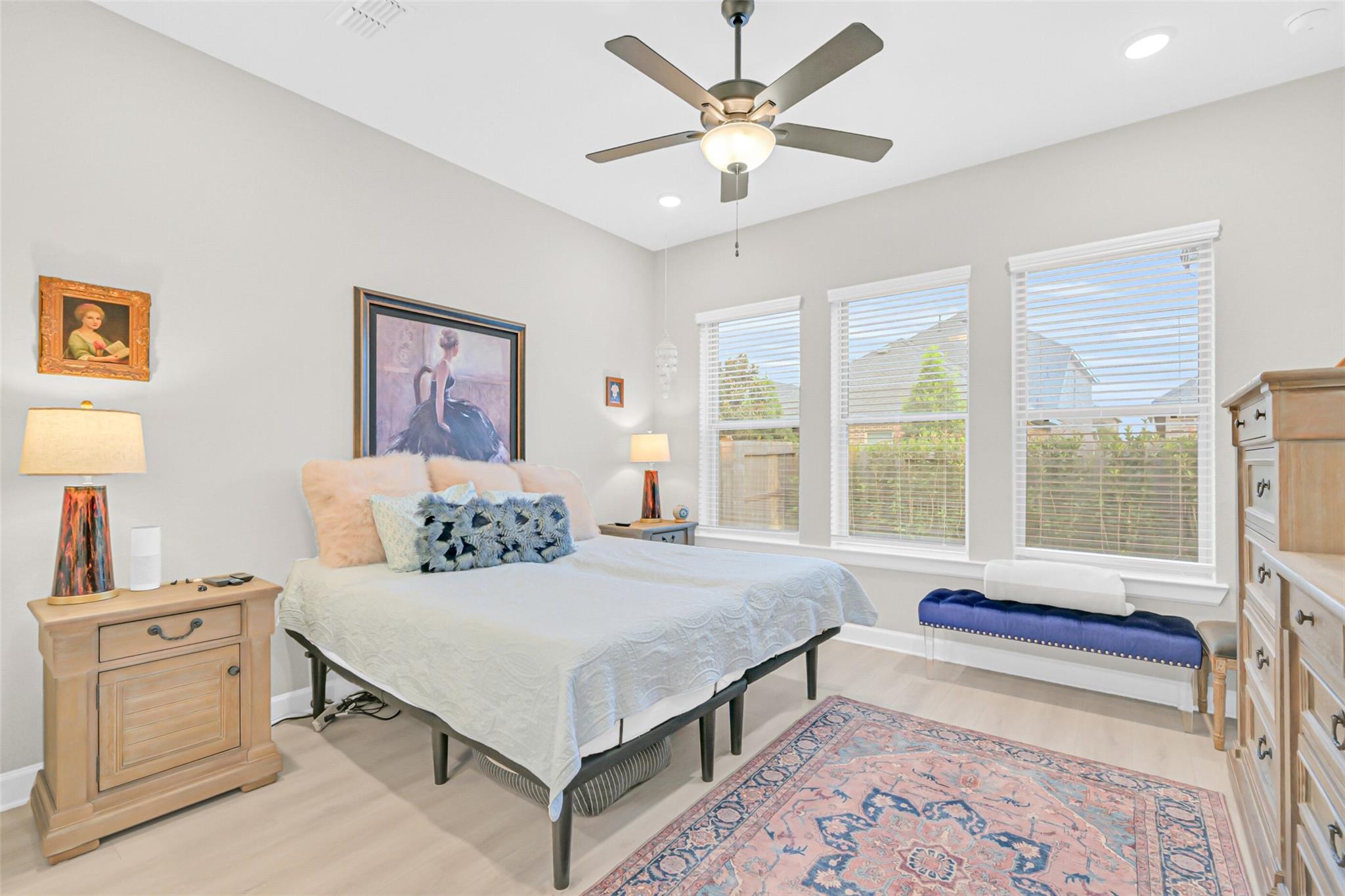 10702 Pleasant View Drive