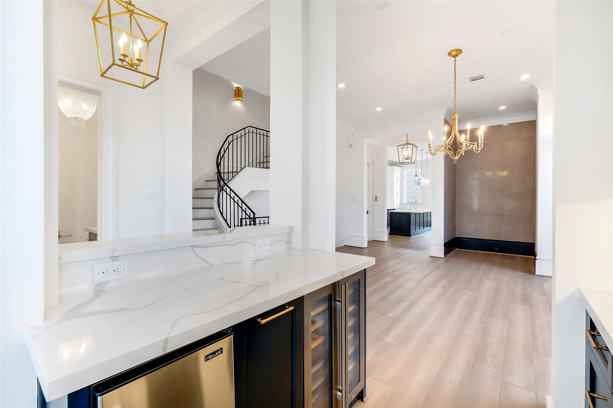39 Crain Square Boulevard