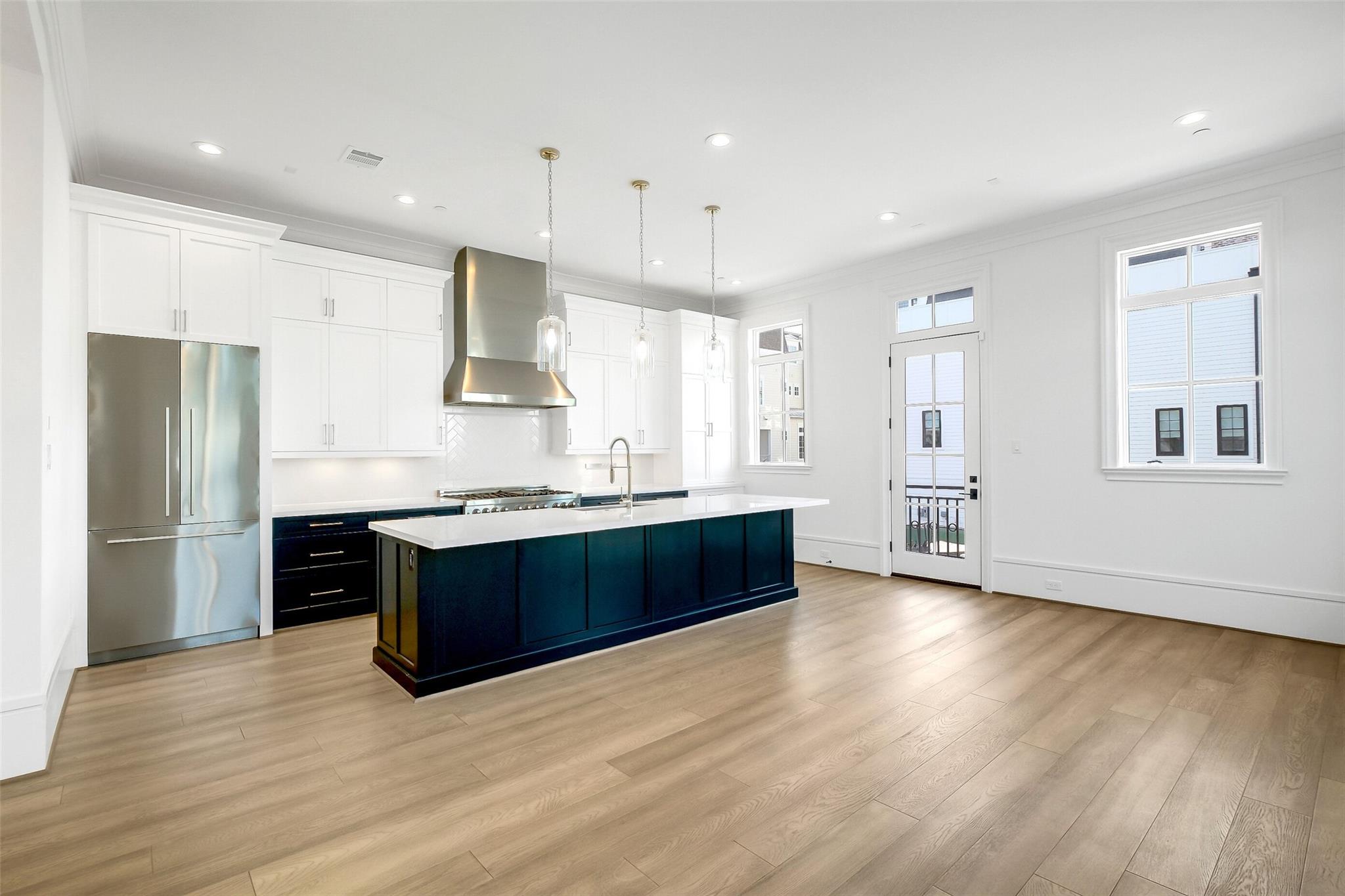 39 Crain Square Boulevard
