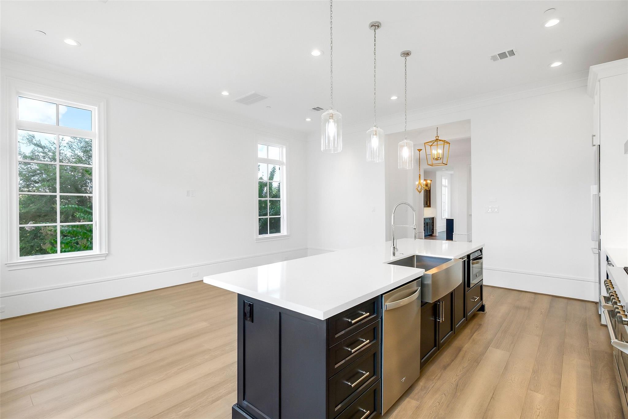 39 Crain Square Boulevard