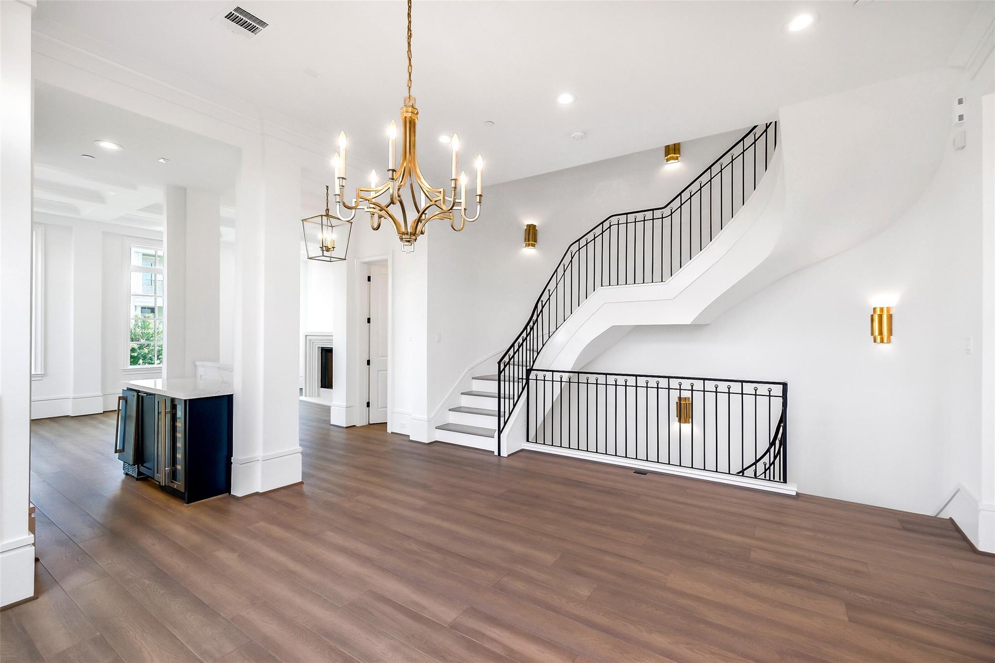 39 Crain Square Boulevard