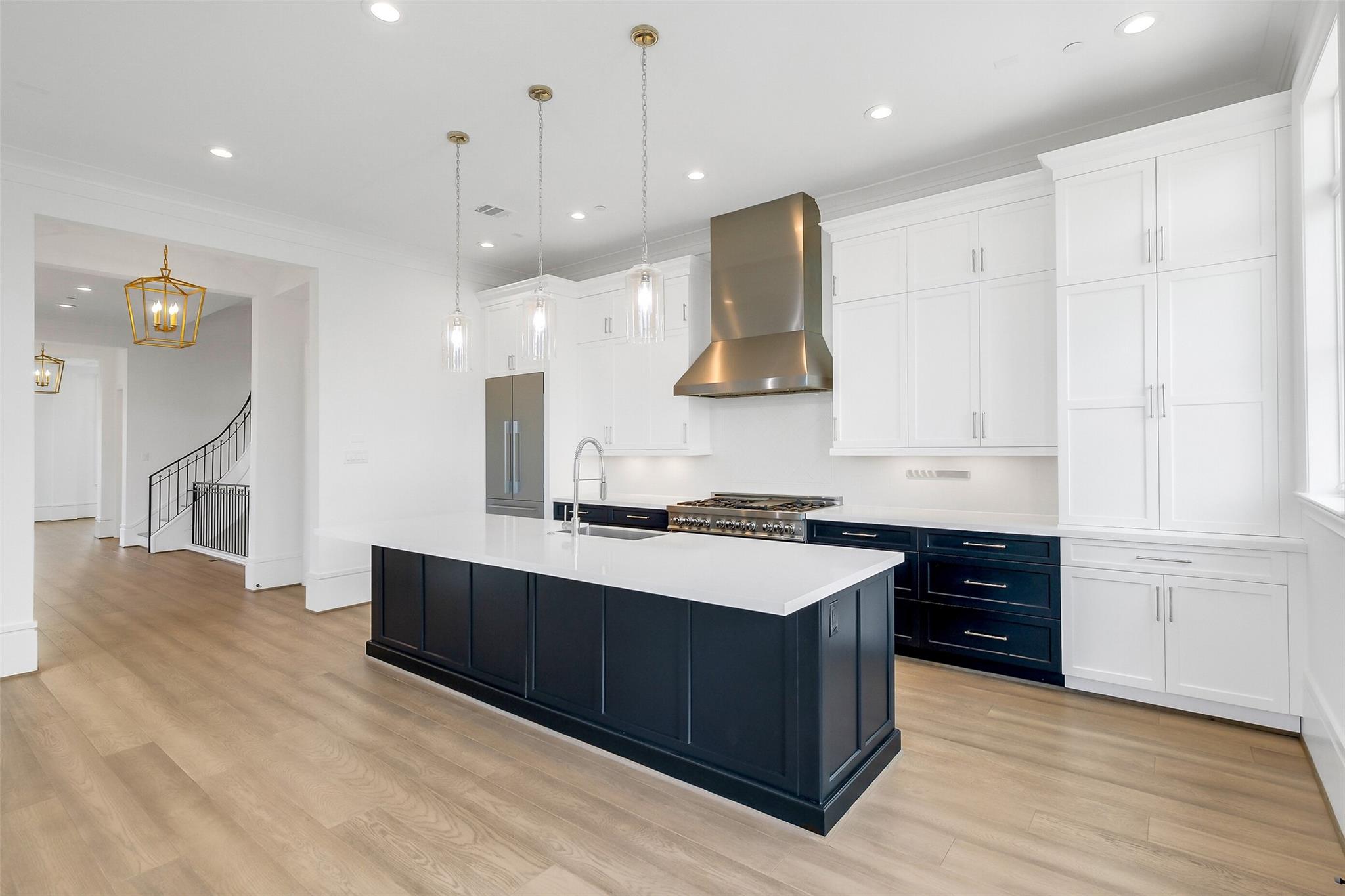 39 Crain Square Boulevard