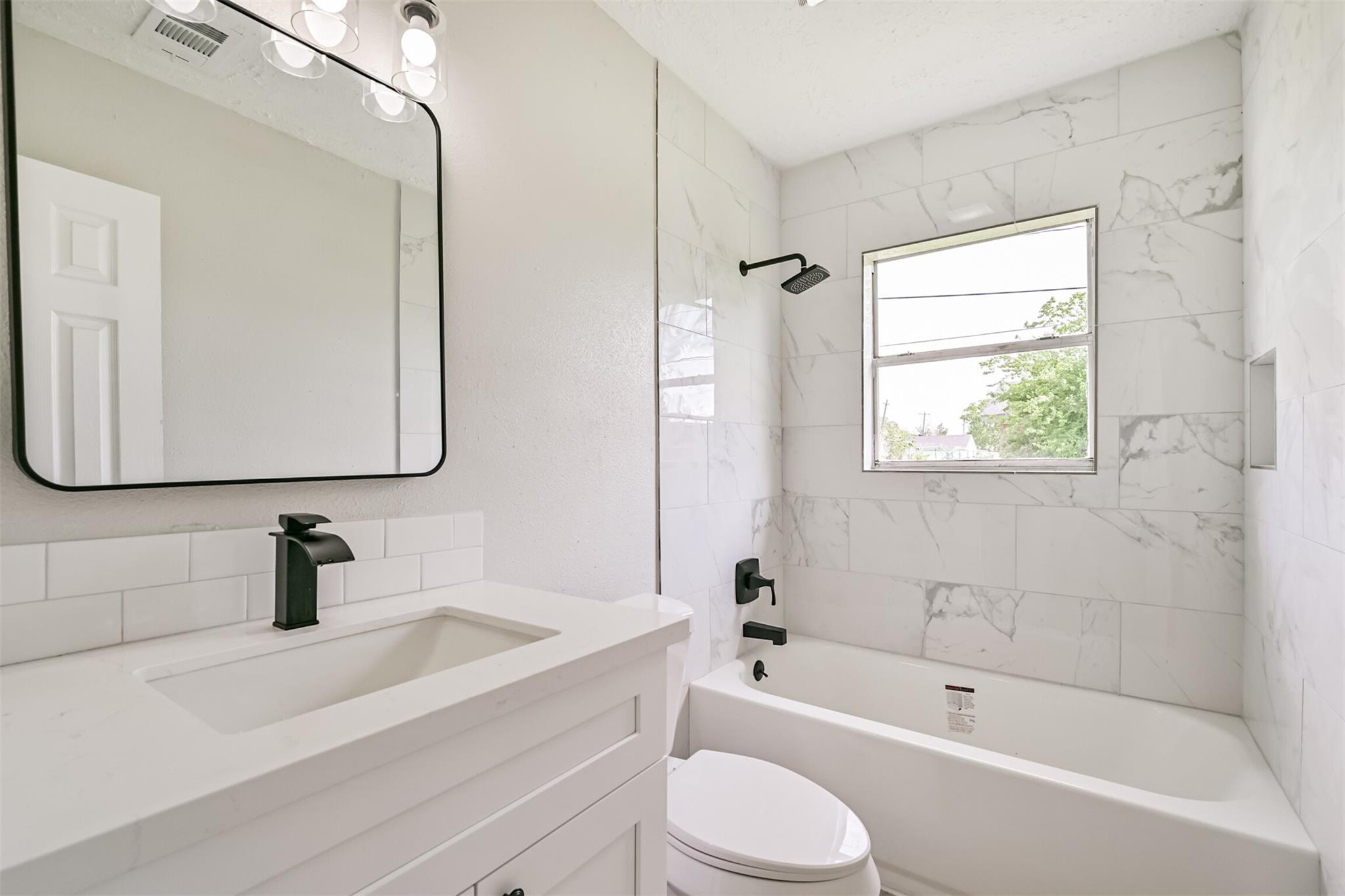 5007 Northridge Drive