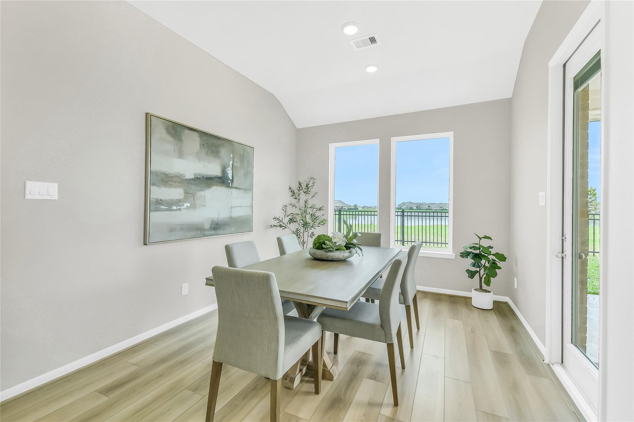 2565 Malibu Glen Drive