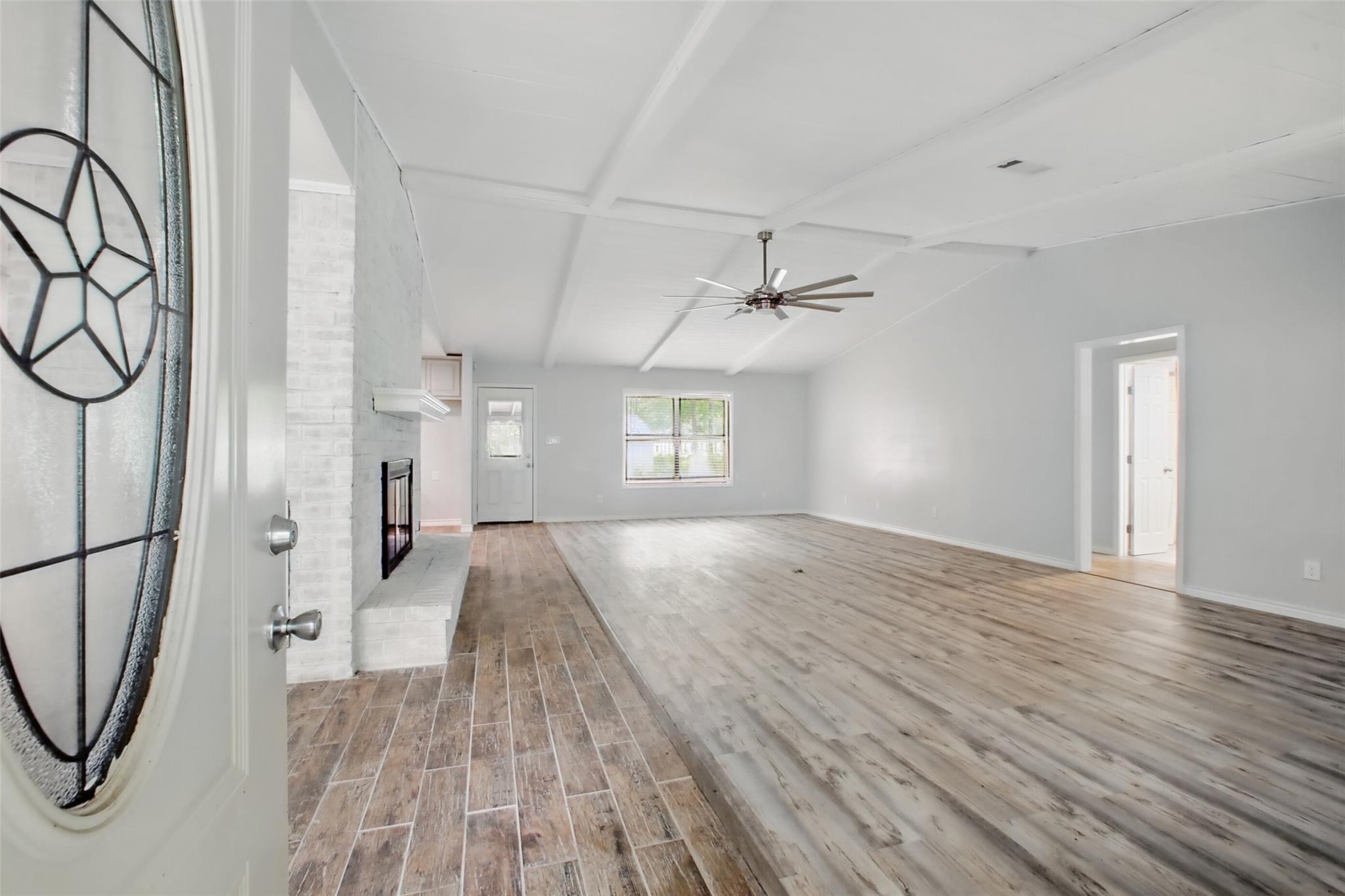 290 Maple Lane