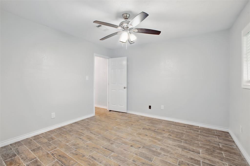 290 Maple Lane