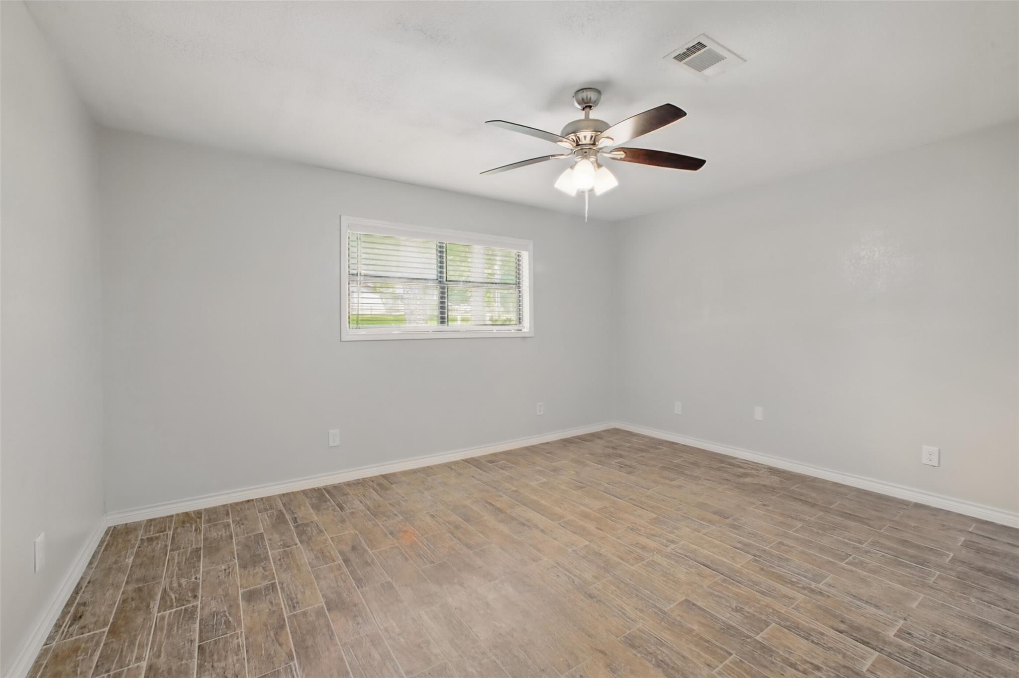 290 Maple Lane