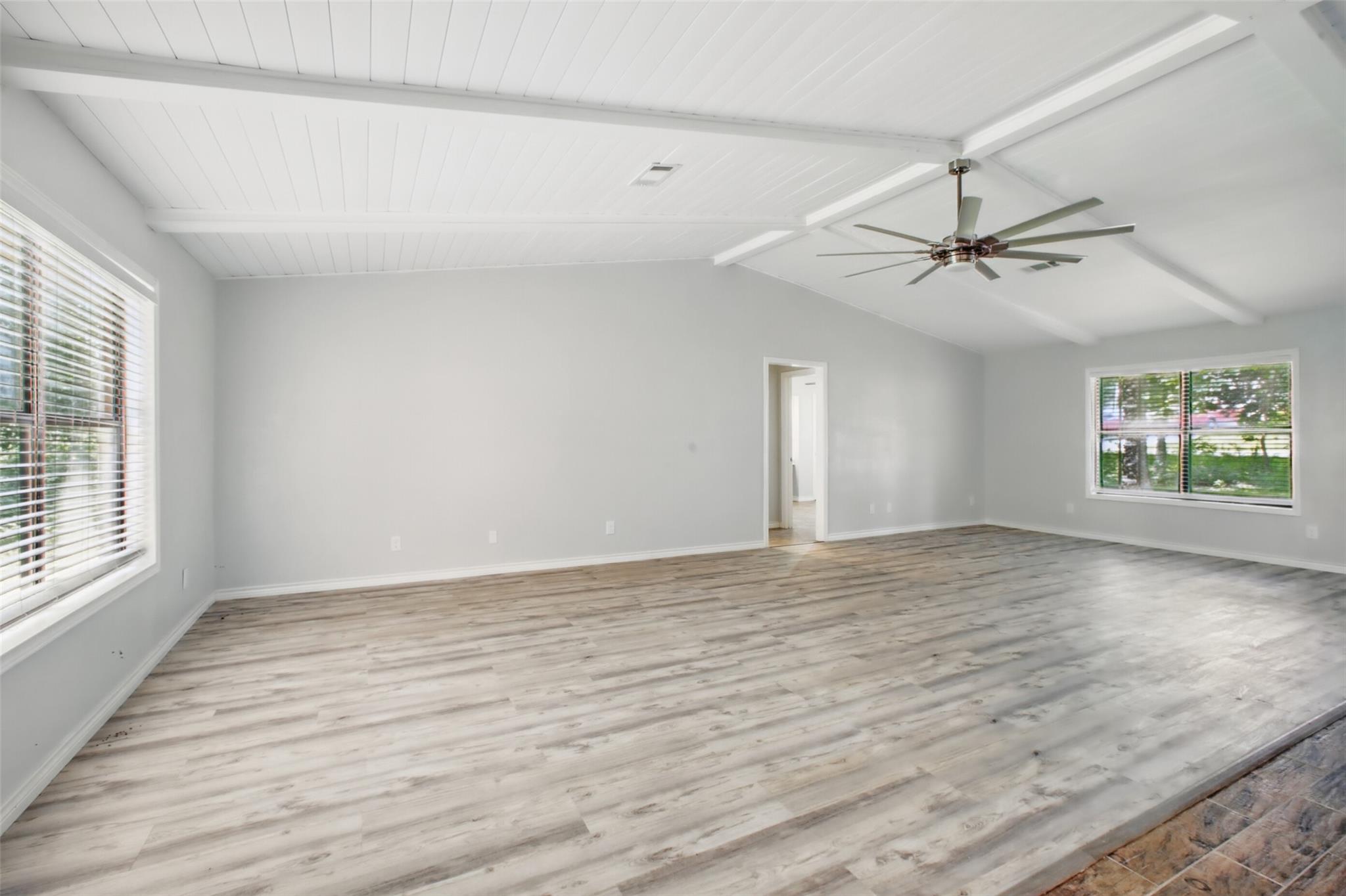 290 Maple Lane