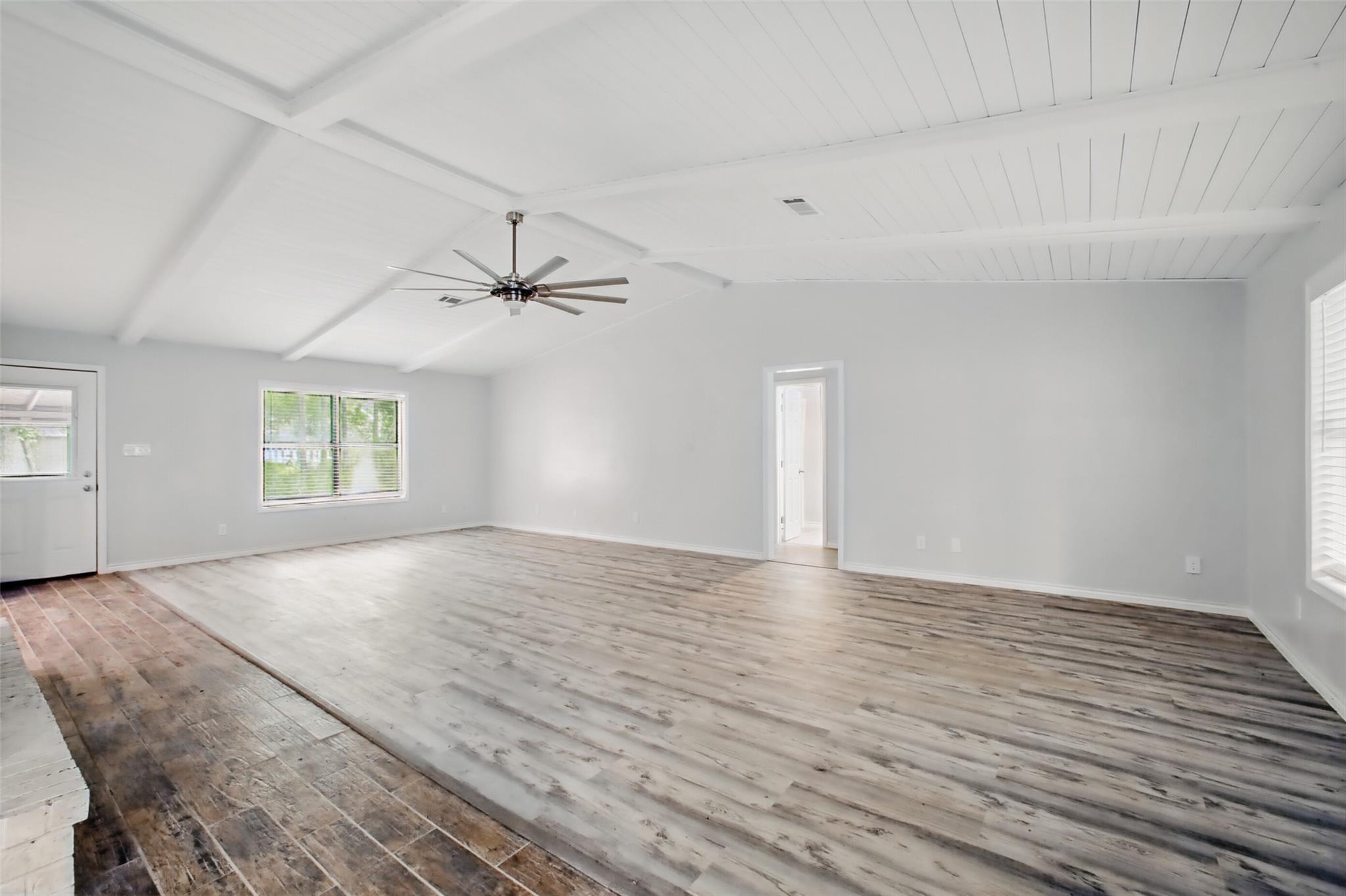 290 Maple Lane