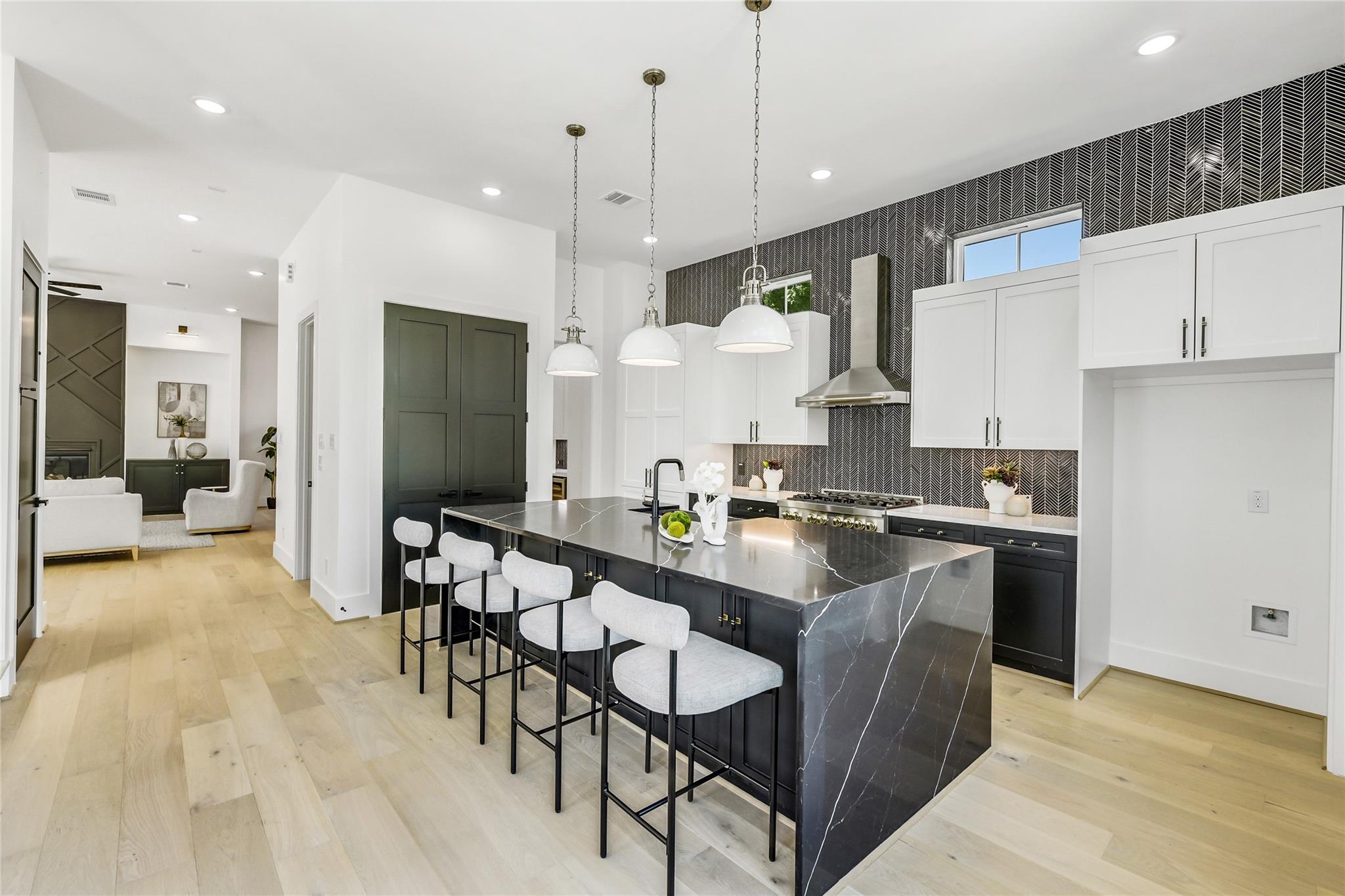 1911 Lauderdale Street, Houston