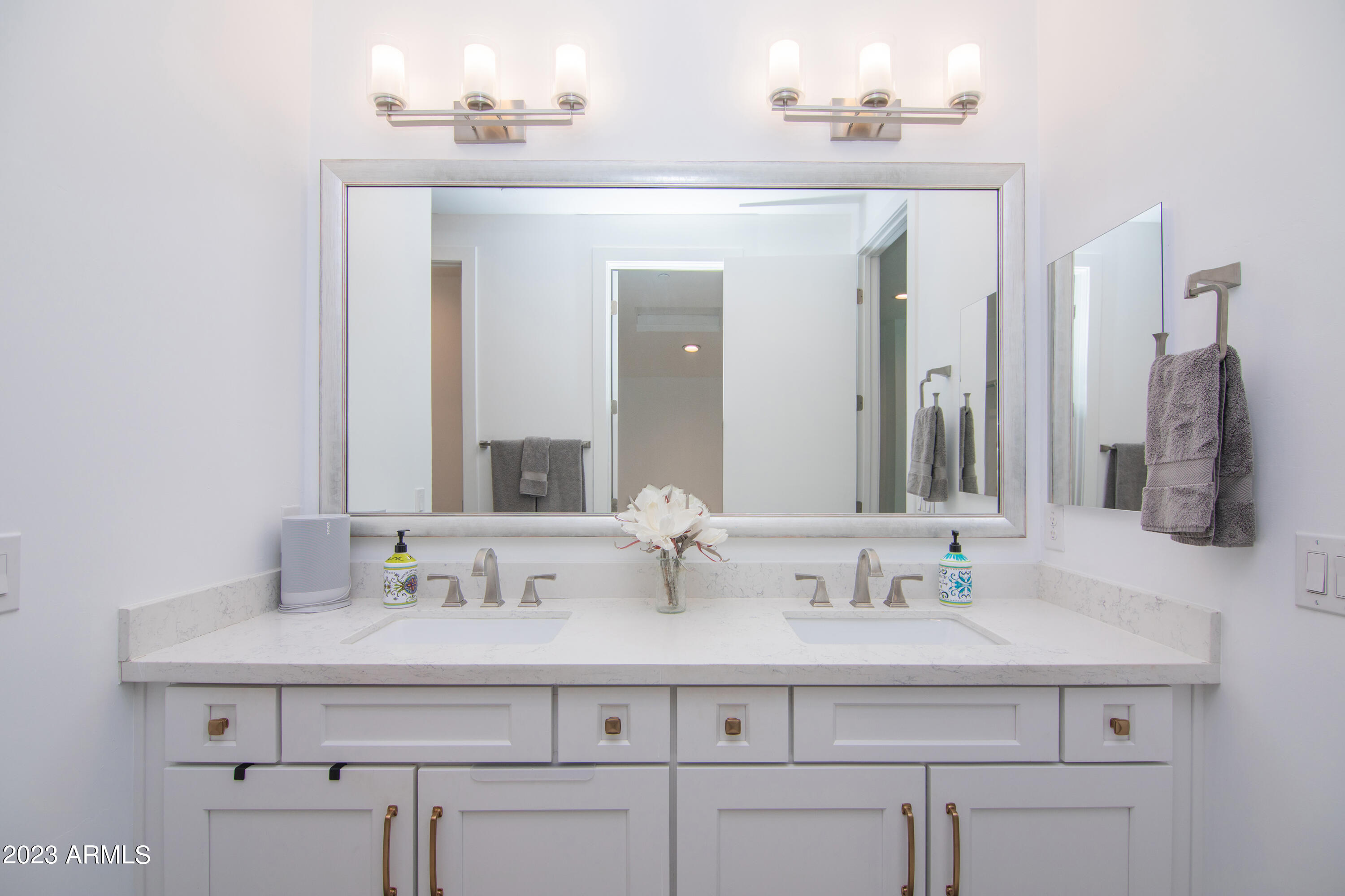 3200 N 39TH Street, 23