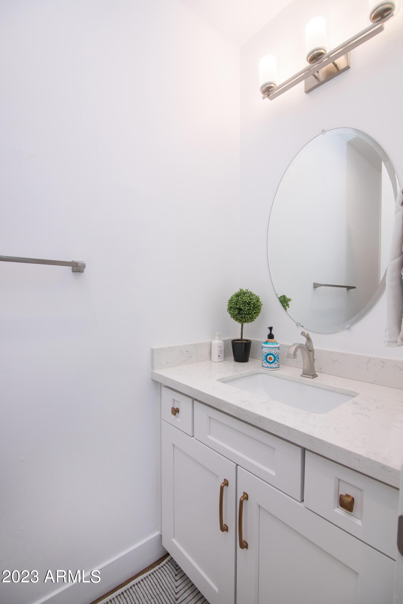 3200 N 39TH Street, 23