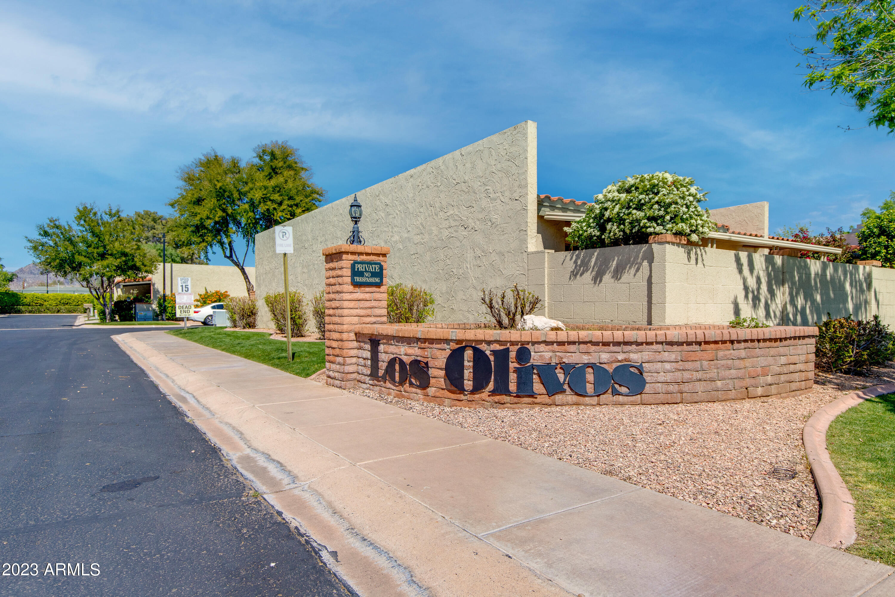 4321 N 28TH Way