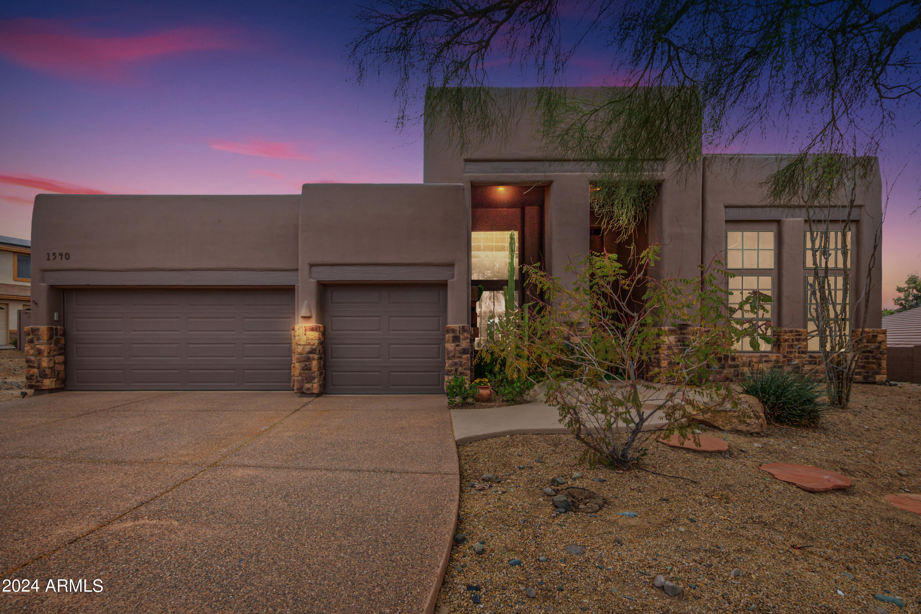 1540 E VILLA THERESA Drive