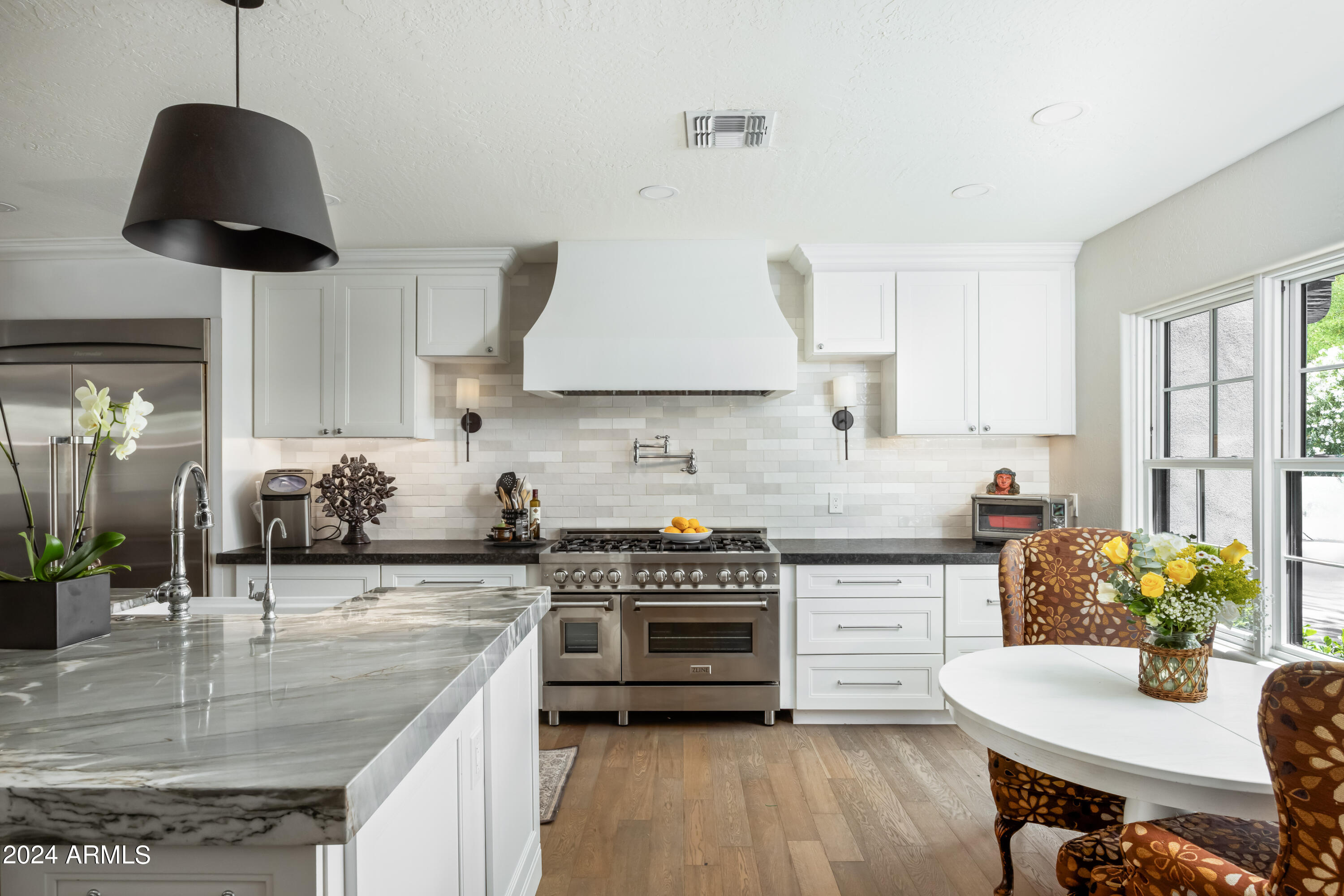 5221 N 34TH Place